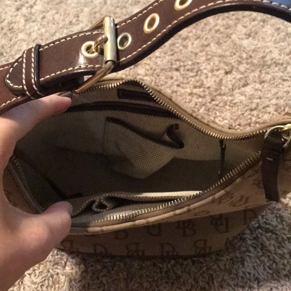 Dooney & Bourke Purse - Picture 2 of 3